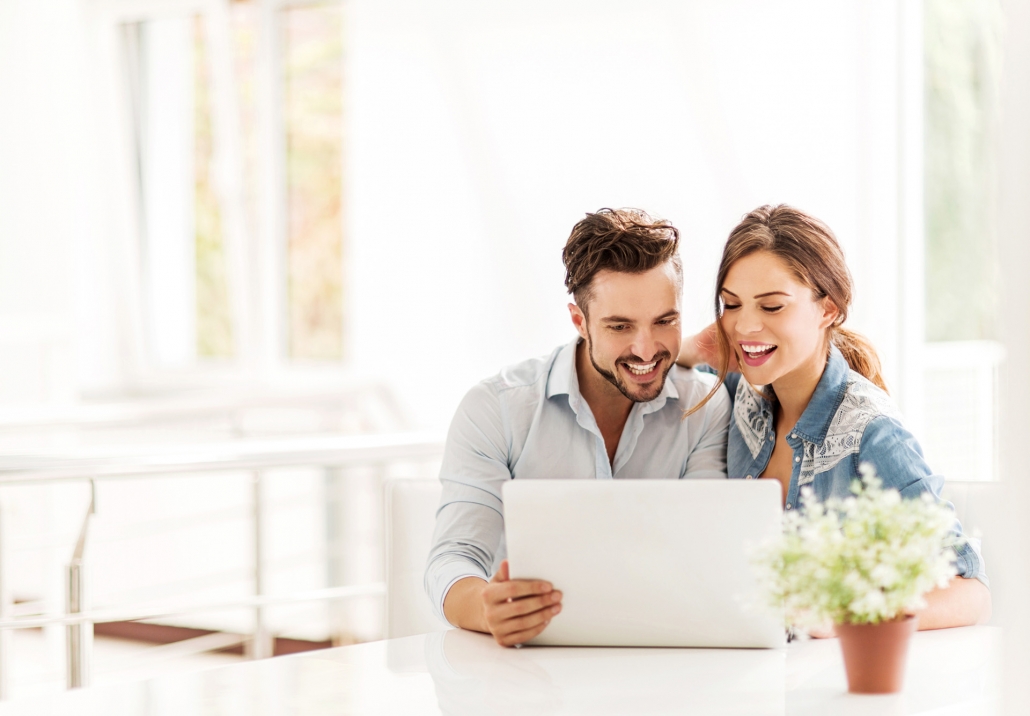 Couple on computer